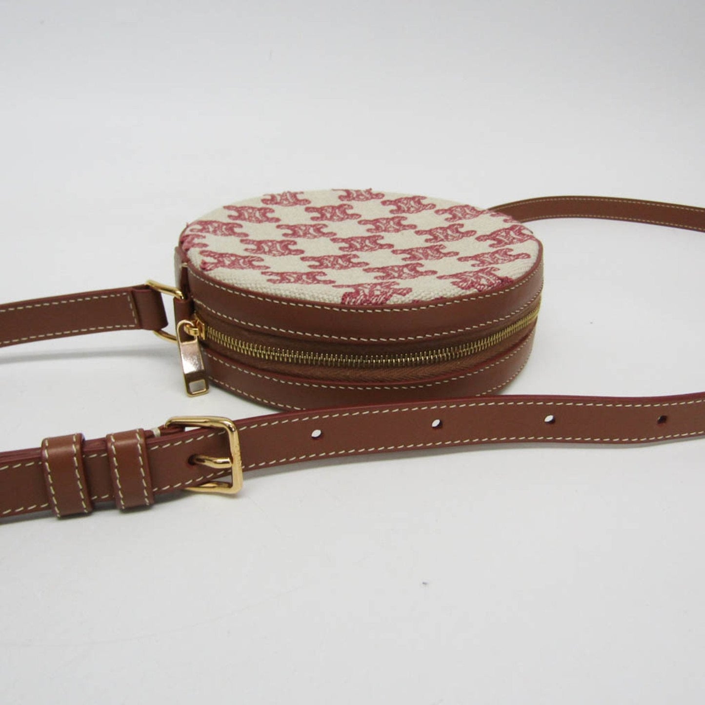 Luxury CELINE Triomphe Shoulder Bag