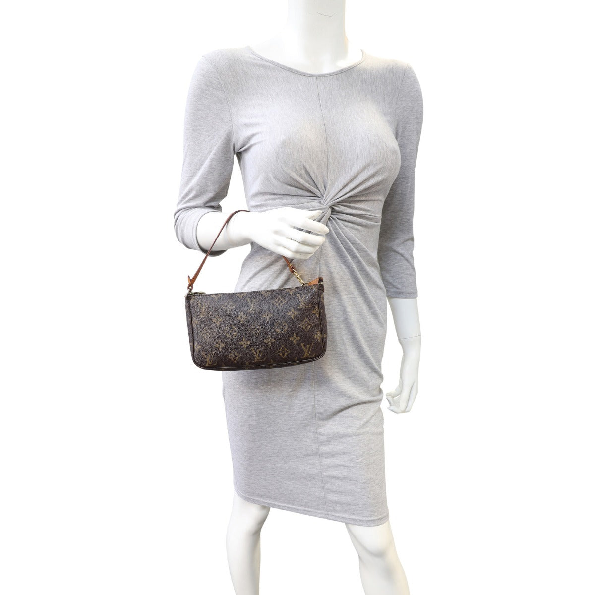Louis Vuitton Pochette Accessoires Monogram