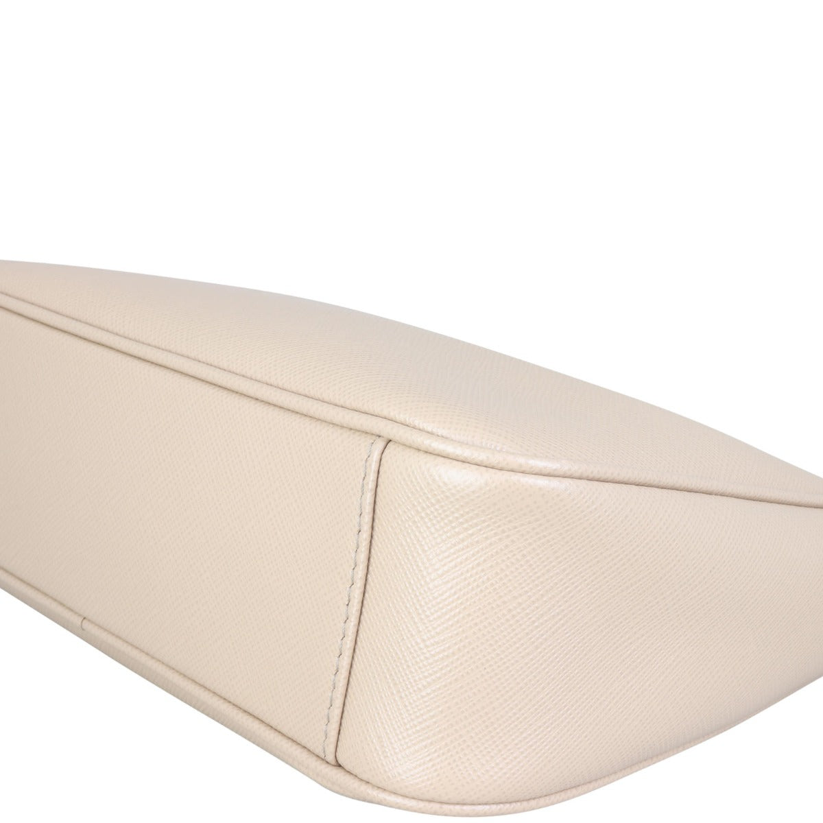Prada Re-Edition 2005 Saffiano Shoulder Bag