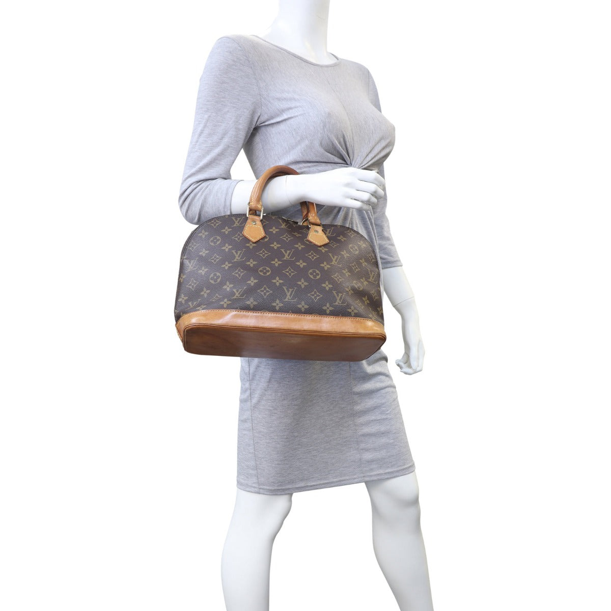 Louis Vuitton Alma PM Monogram | Vachetta CLT