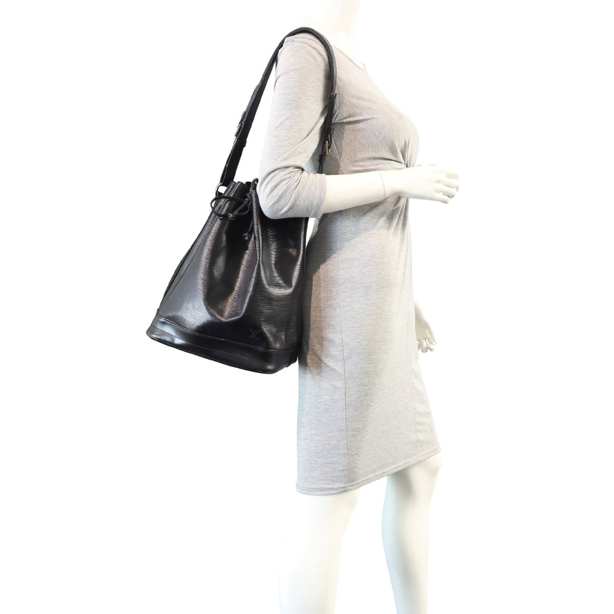 Louis Vuitton Noe Epi