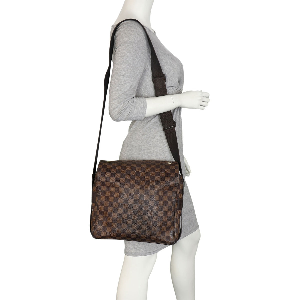 Louis Vuitton Naviglio Messenger Damier Ebene