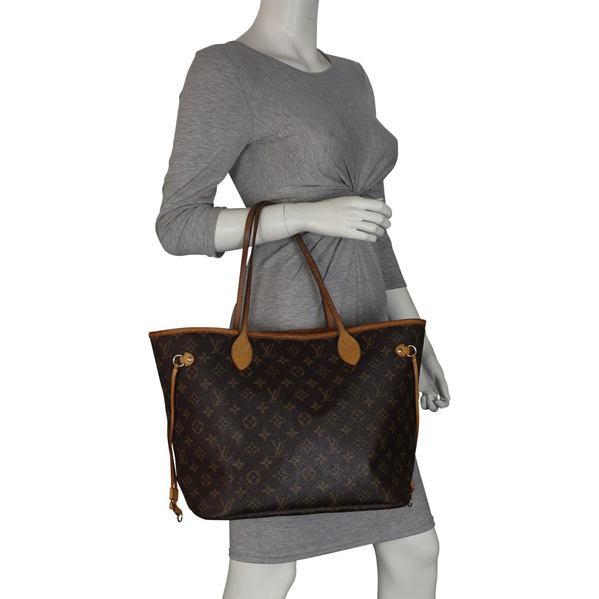 Louis Vuitton Neverfull MM Monogram