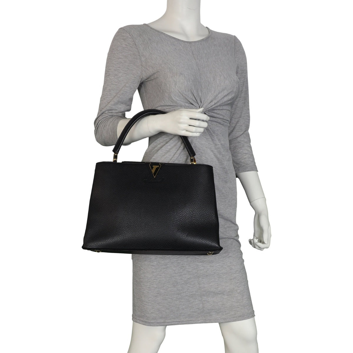 Louis Vuitton Capucines MM