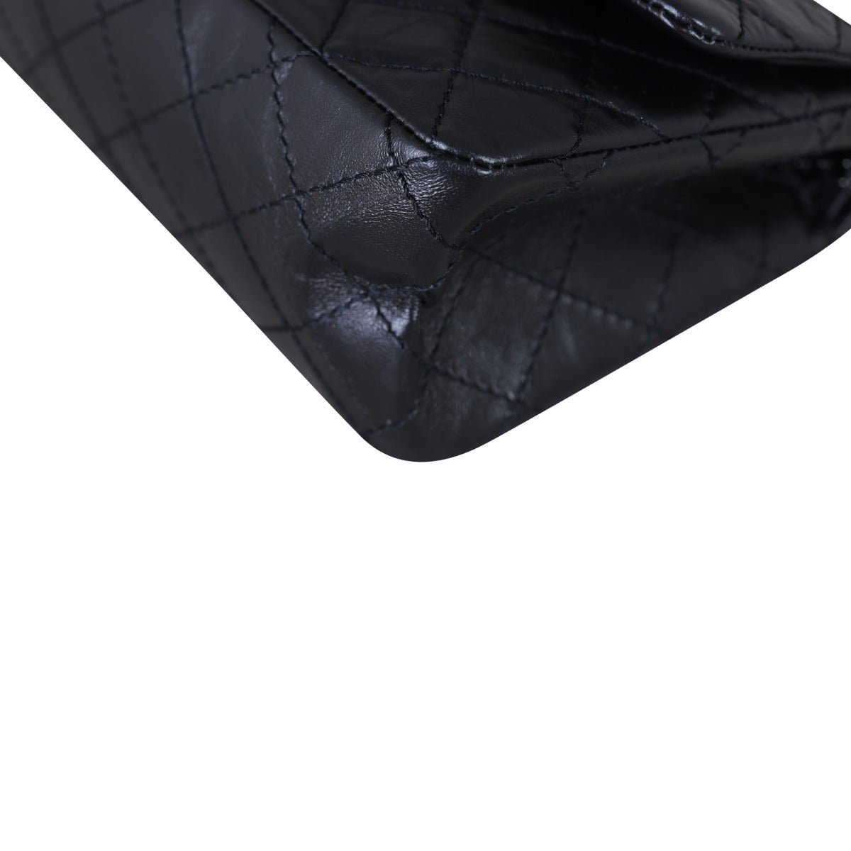 Chanel 2.55 Reissue 225 Double Flap Bag | 28 Series