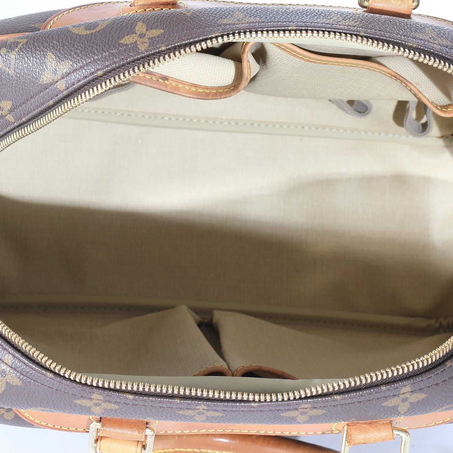 Louis Vuitton Monogram Canvas Deauville