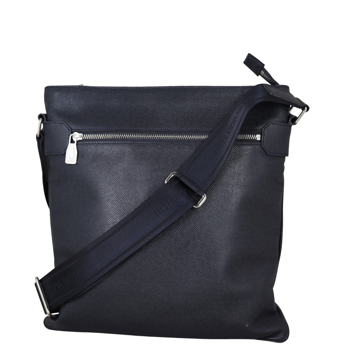 Louis Vuitton Taiga Sasha Messenger Bag