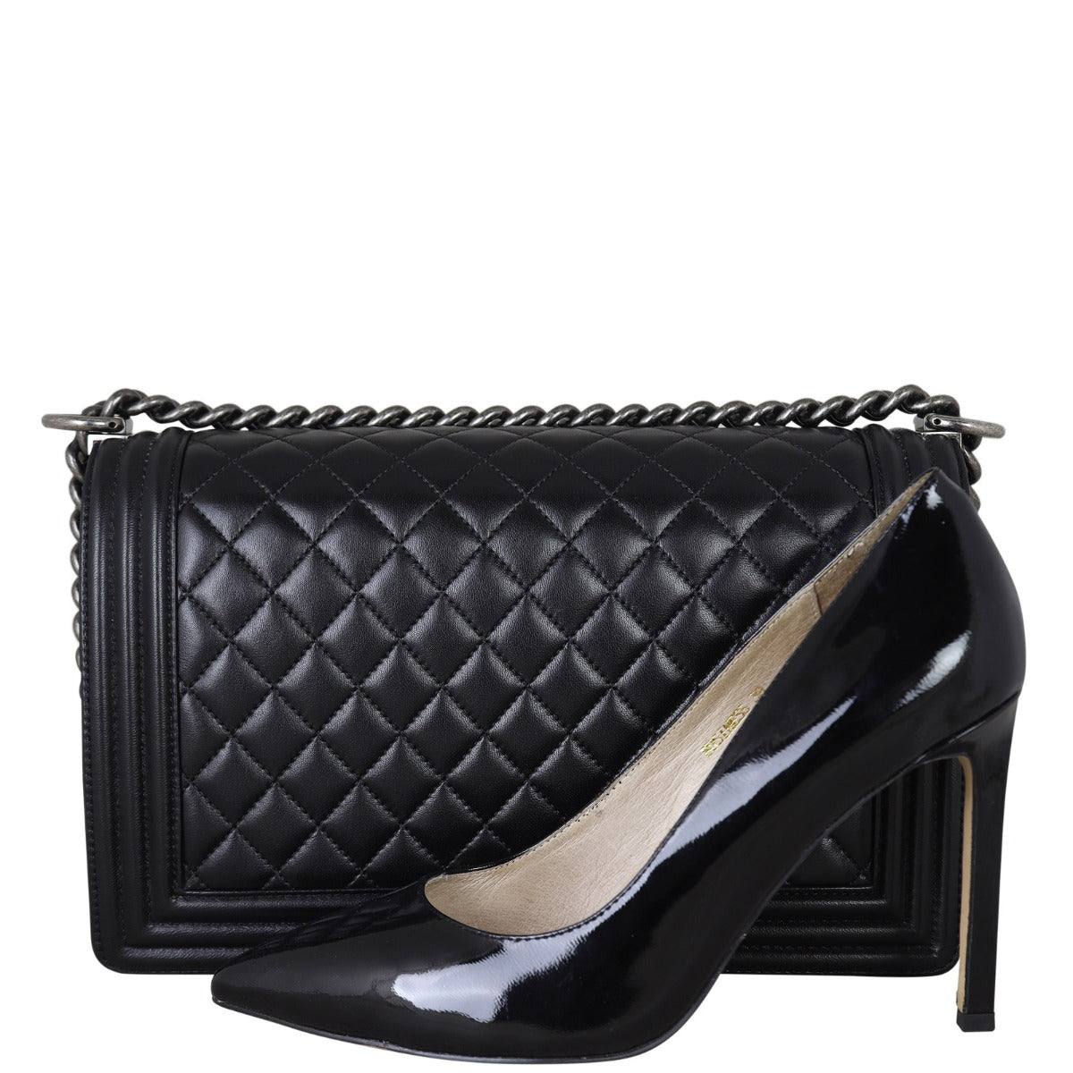 Chanel Boy Bag New Medium | Black 21 Series
