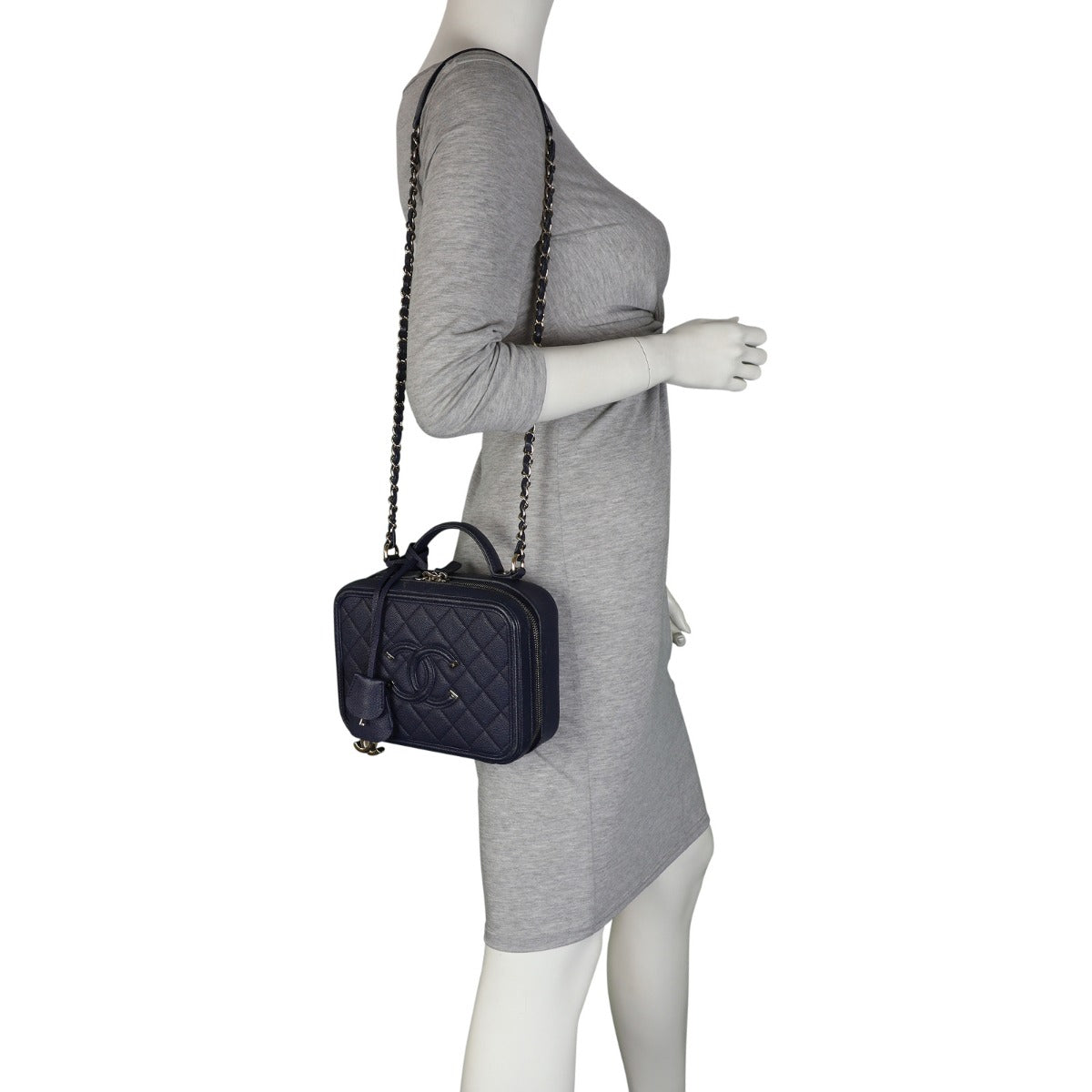 Chanel CC Filigree Vanity Medium | Navy Blue