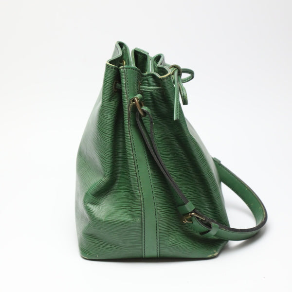 LOUIS VUITTON Shoulder Bag M44104 Epi Leather Borneo Green Petit Noe Epi purse Women