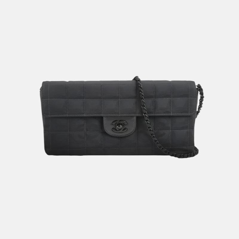 Chanel East West Chocolate Bar Black Leather Silver Hardware, 2000-2002
