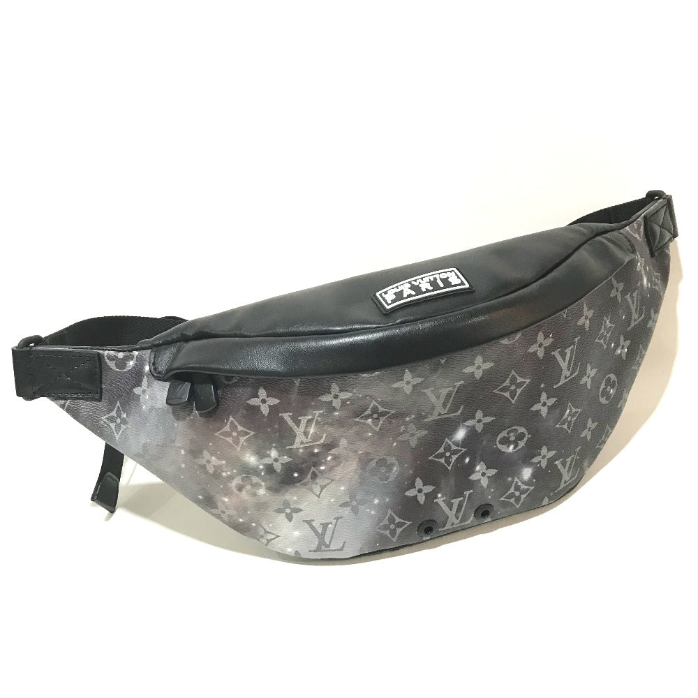 LOUIS VUITTON Sling bag ï¼­44444 Monogram Galaxy Canvas Silverx black Monogram Galaxy Discovery Bum Bag