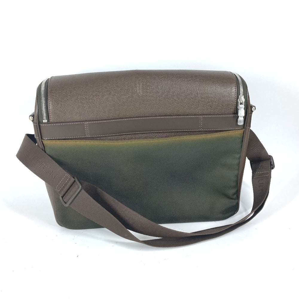 LOUIS VUITTON Shoulder Bag M30868 Taiga Leather, Nylon Brown Taiga Thai meal mens