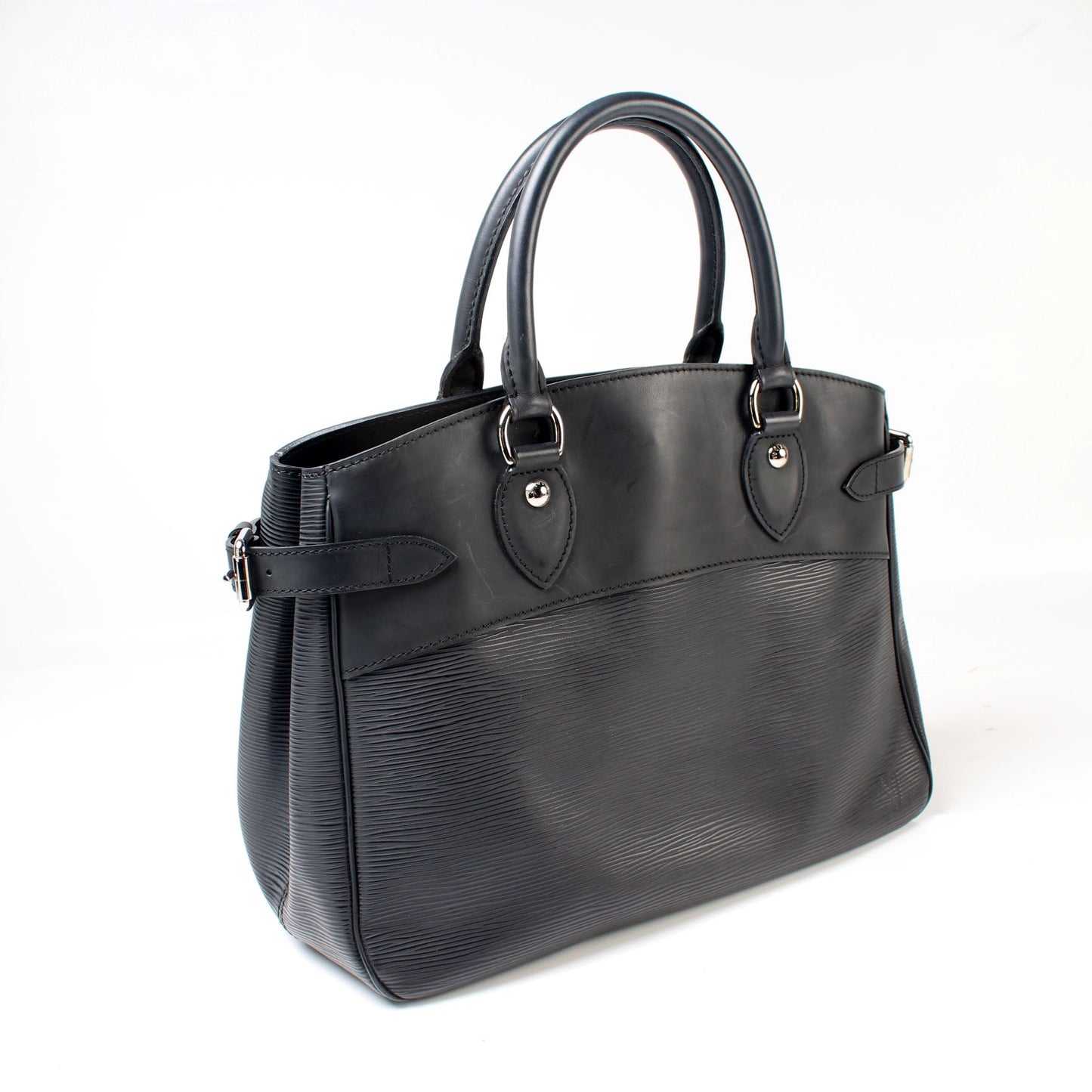 Louis Vuitton Passy PM Epi