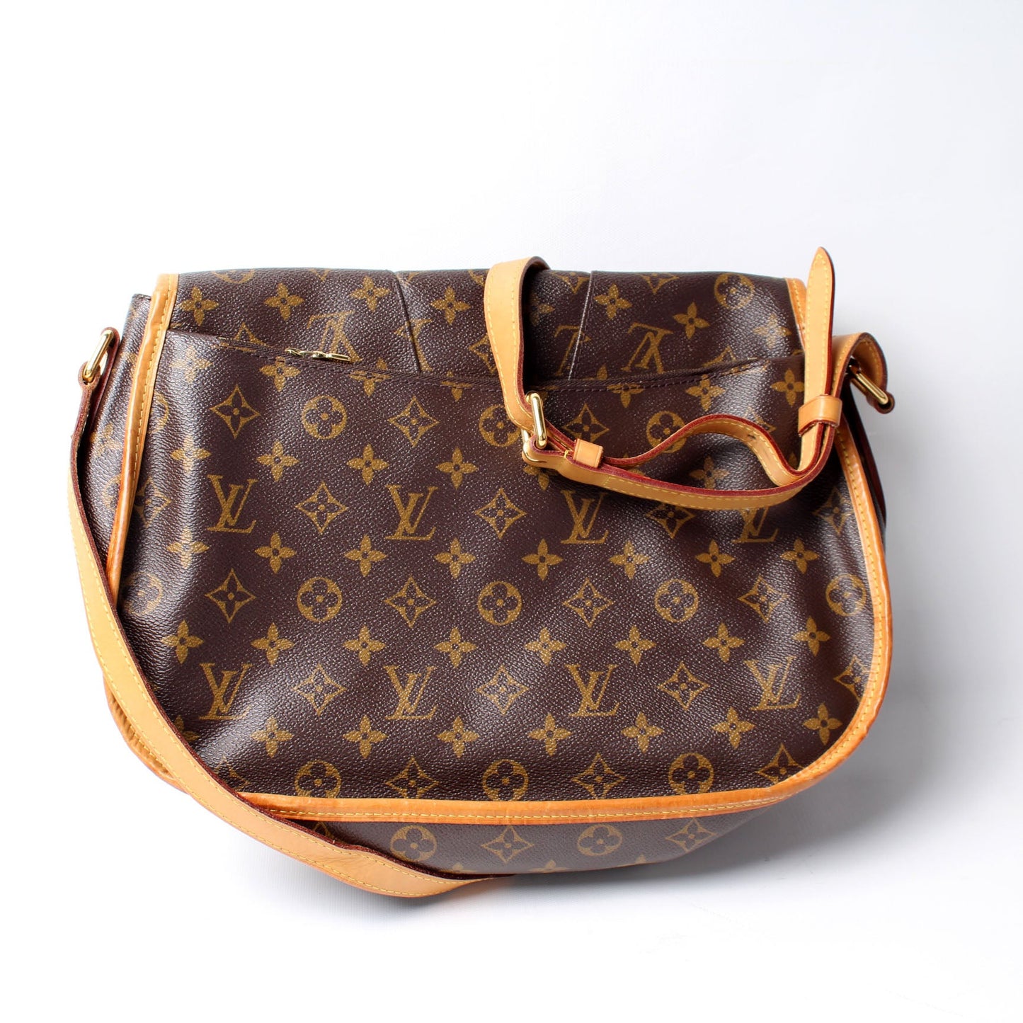 Louis Vuitton Menilmontant MM Monogram