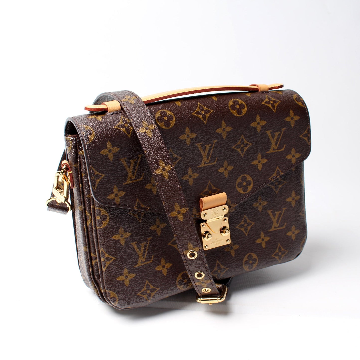 Louis Vuitton Pochette Metis Monogram