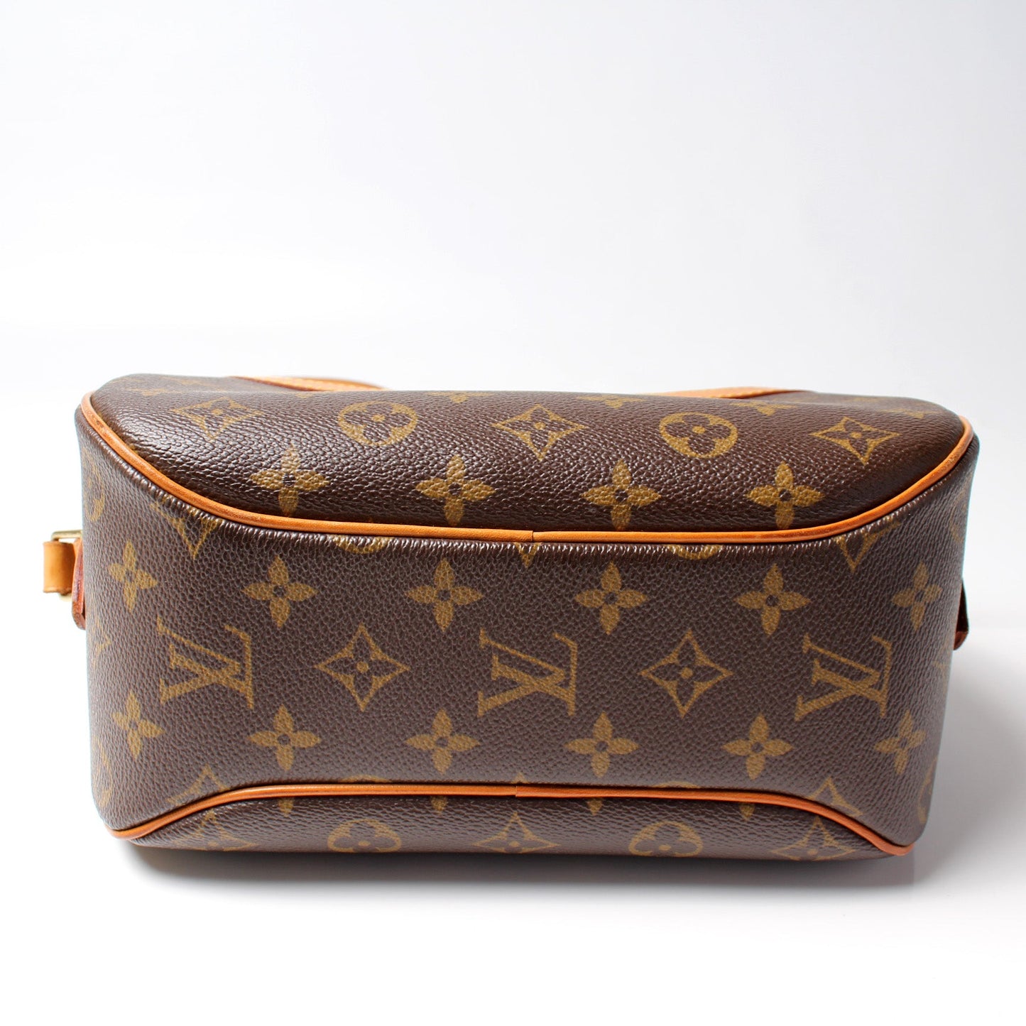 Louis Vuitton Blois Crossbody Monogram