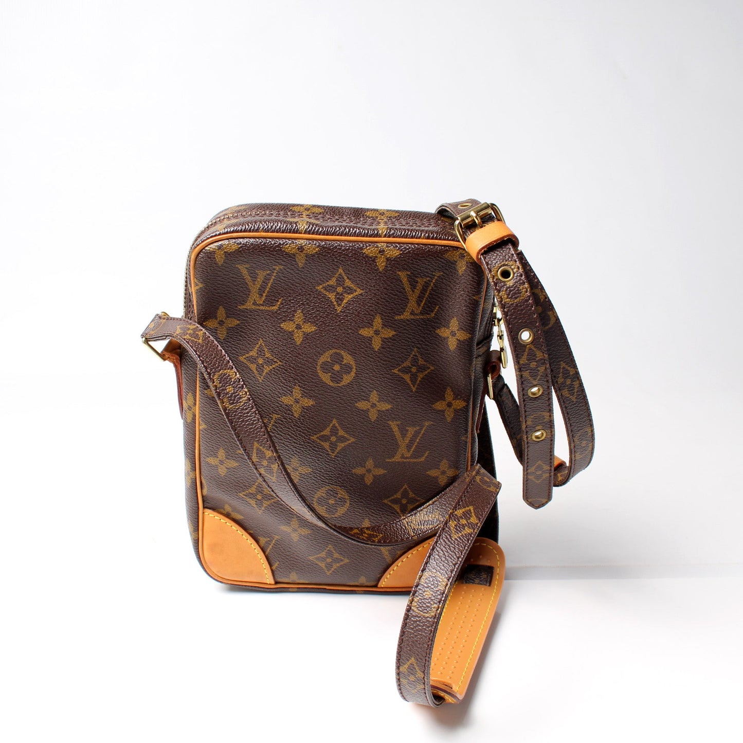 Louis Vuitton Danube Monogram