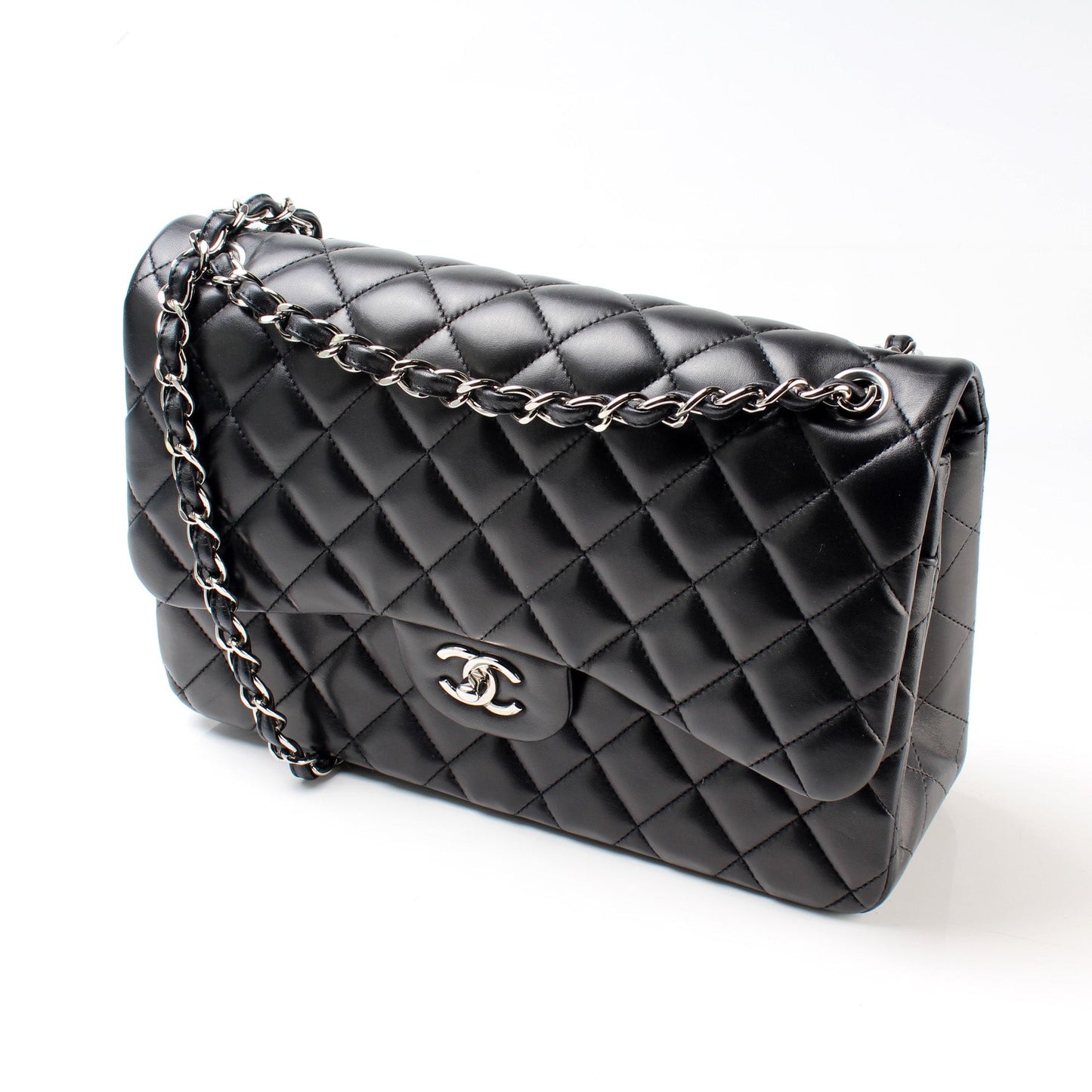 Chanel Classic Flap Jumbo Lambskin 22M Bag