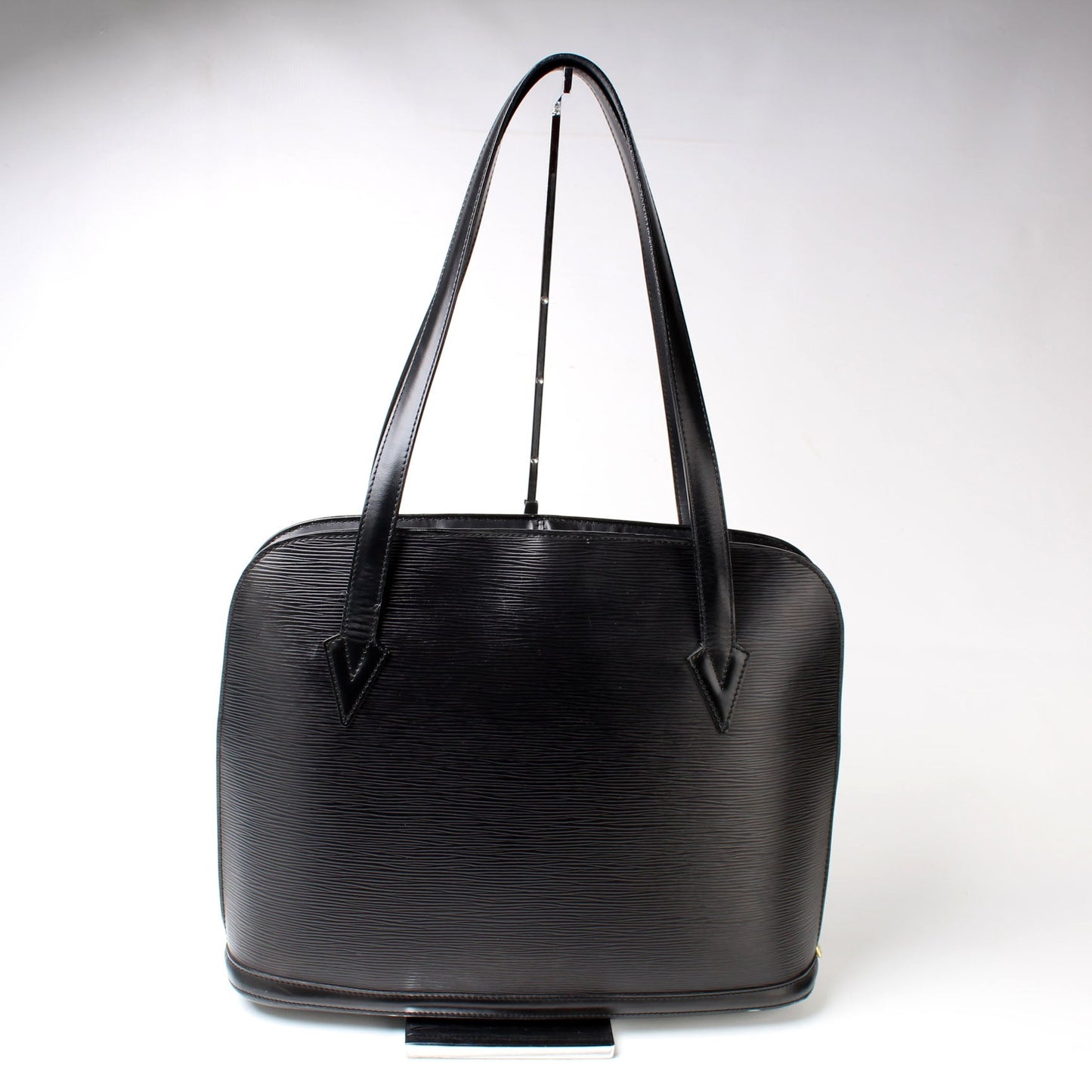 Louis Vuitton Lussac Epi