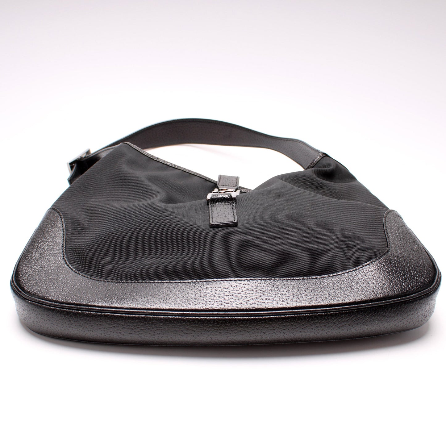 Gucci 001-3306 Jackie Vintage Canvas Hobo Bag