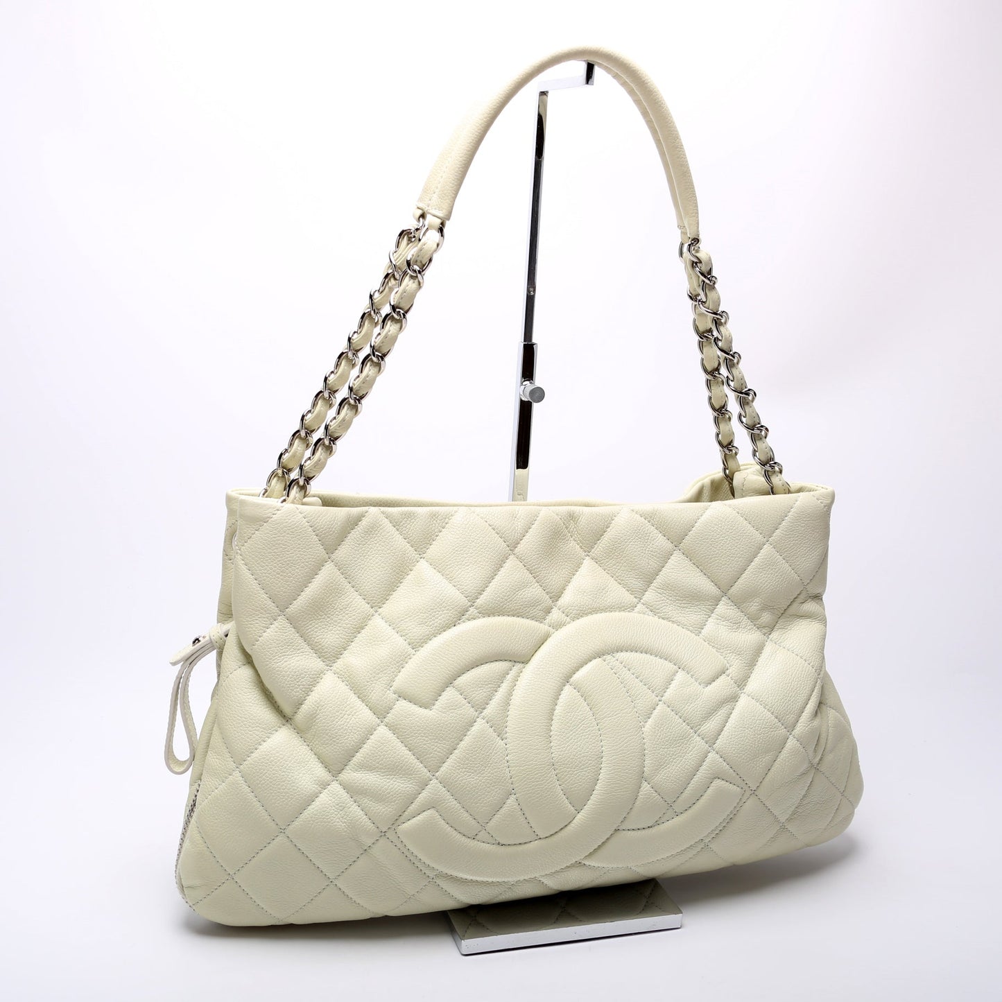 Chanel Zip Around Expandable Shoulder Bag