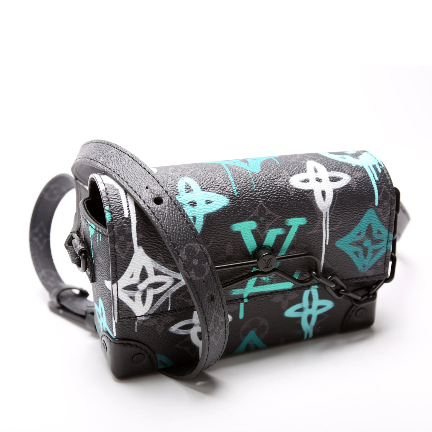 Louis Vuitton Steamer Wearable Wallet Monogram Eclipse Graffiti Black/Multi