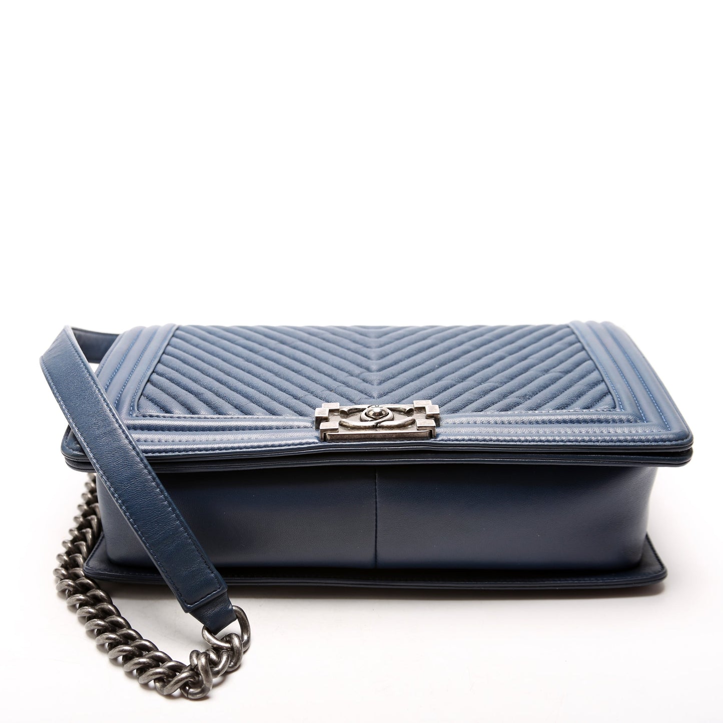 Chanel Boy Flap Medium Crinkle Chevron 20M Blue Bag