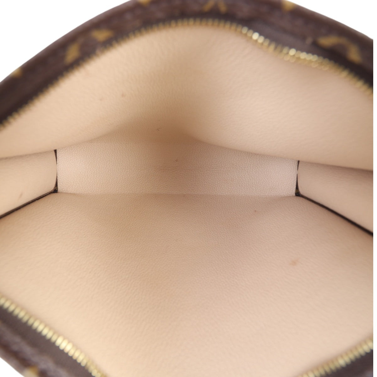 Louis Vuitton Toiletry Pouch 26 Monogram