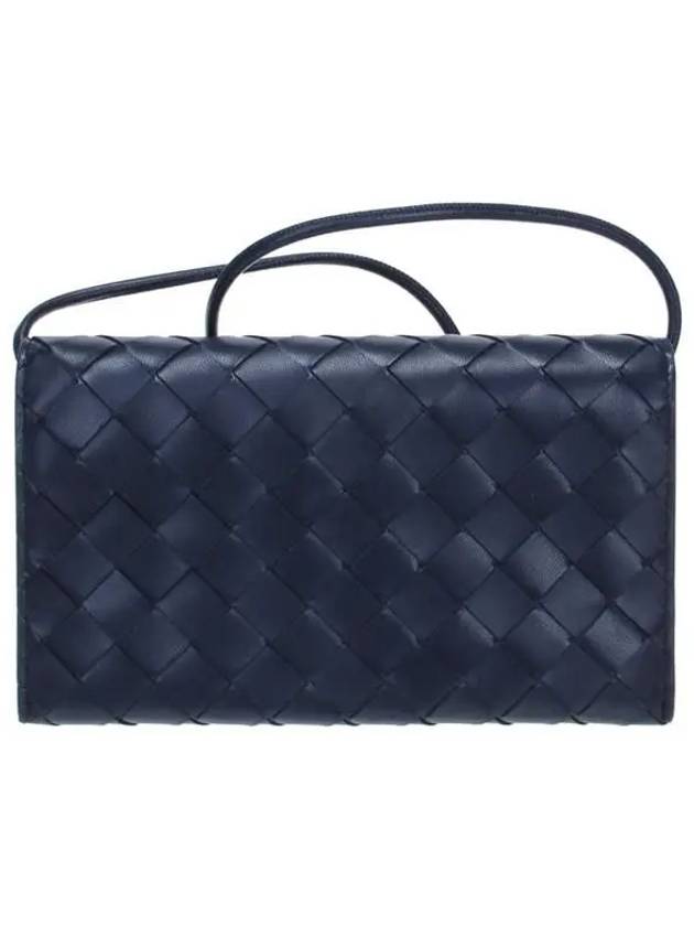 Luxury Bottega Veneta Intrecciato Strap Long Wallet Space