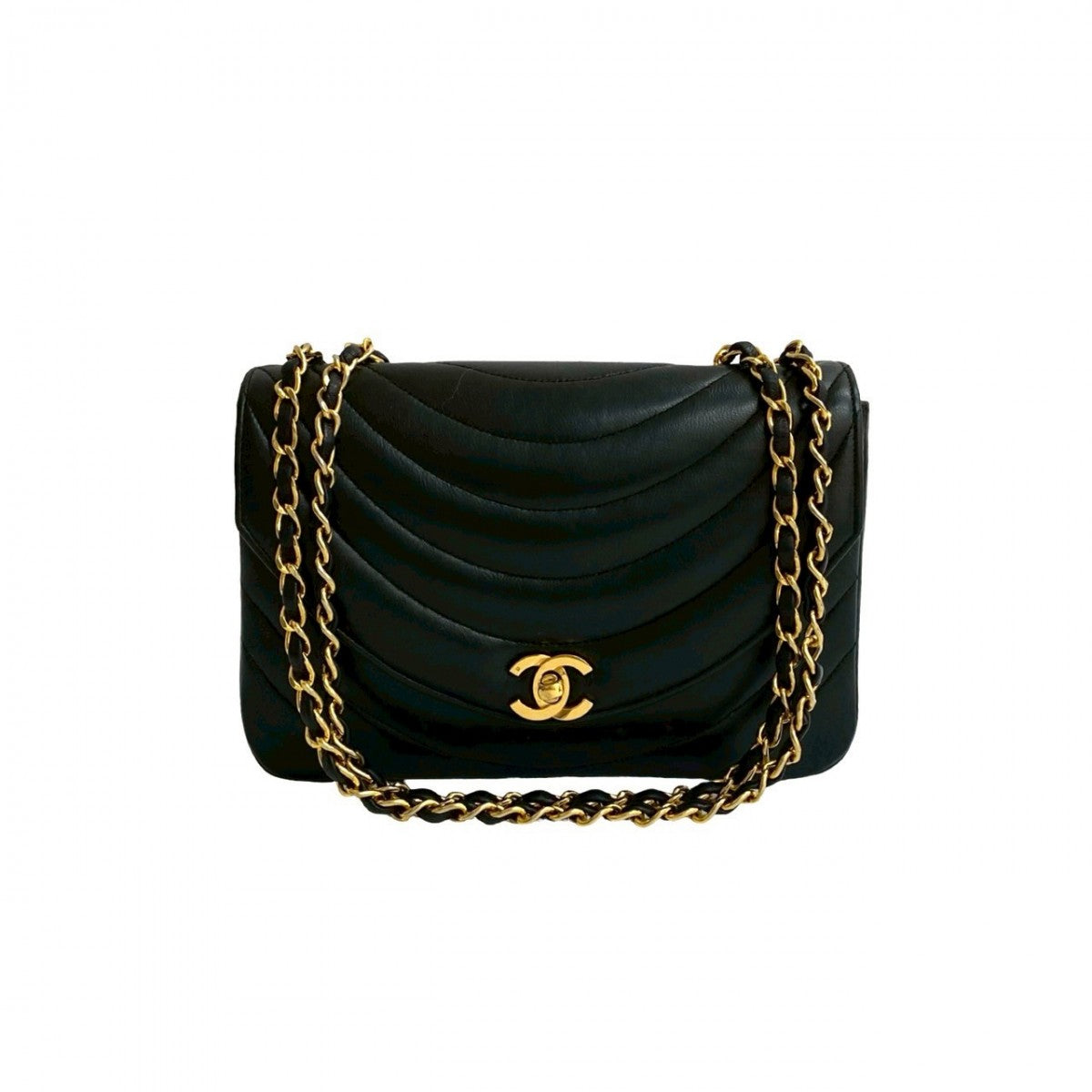 CHANEL Shoulder Bag lambskin black