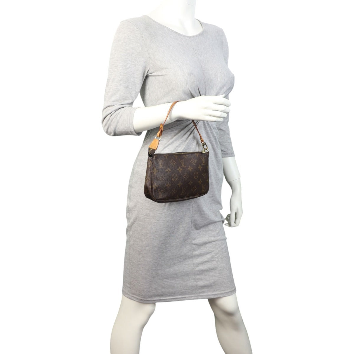 Louis Vuitton Pochette Accessories Monogram