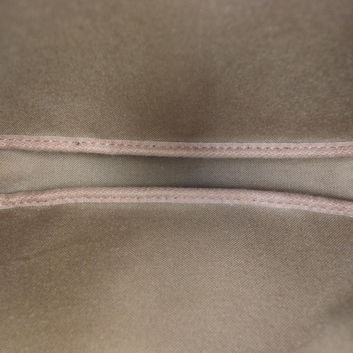 Louis Vuitton Pochette Accessories Monogram