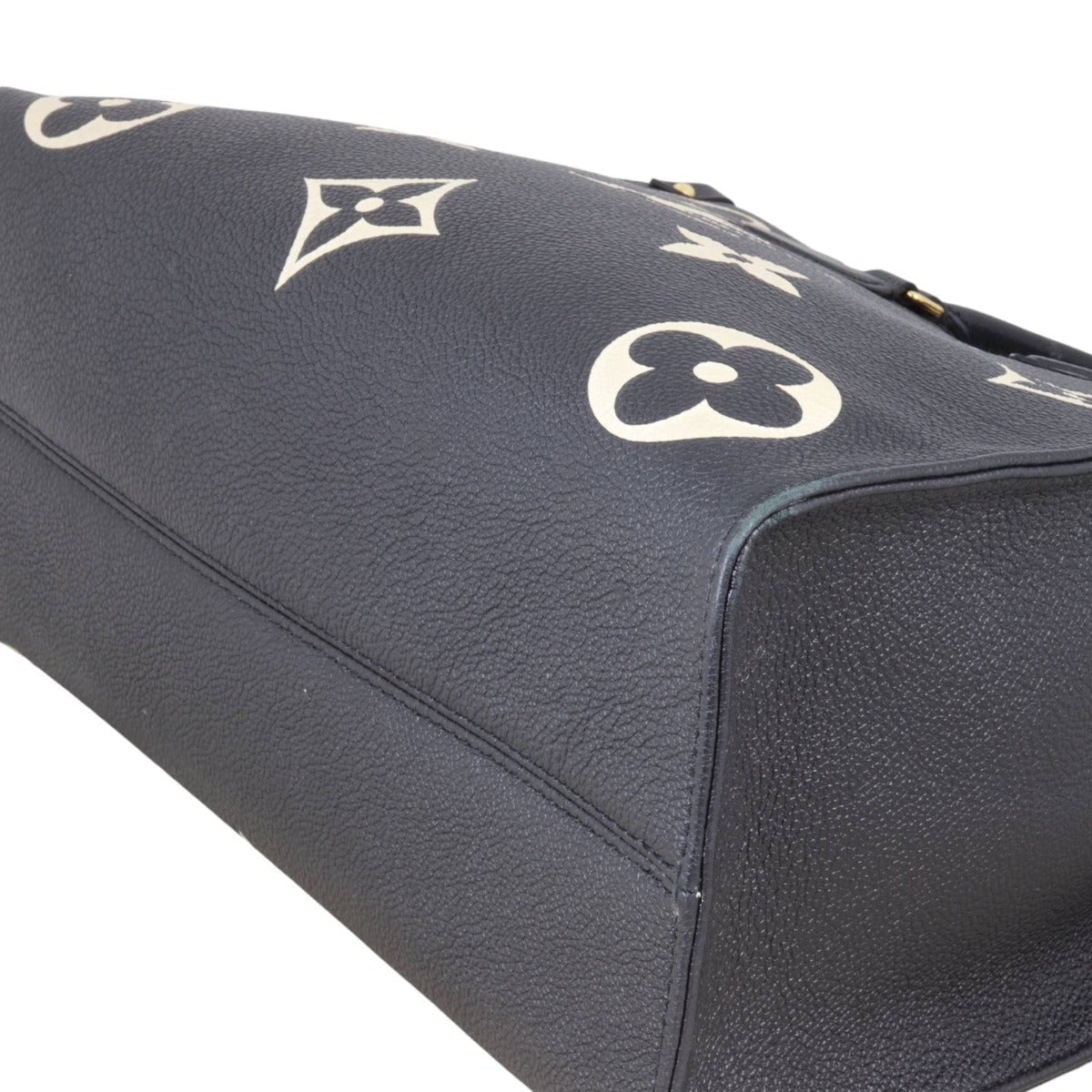 Louis Vuitton OnTheGo MM Monogram Empreinte Giant Bicolour