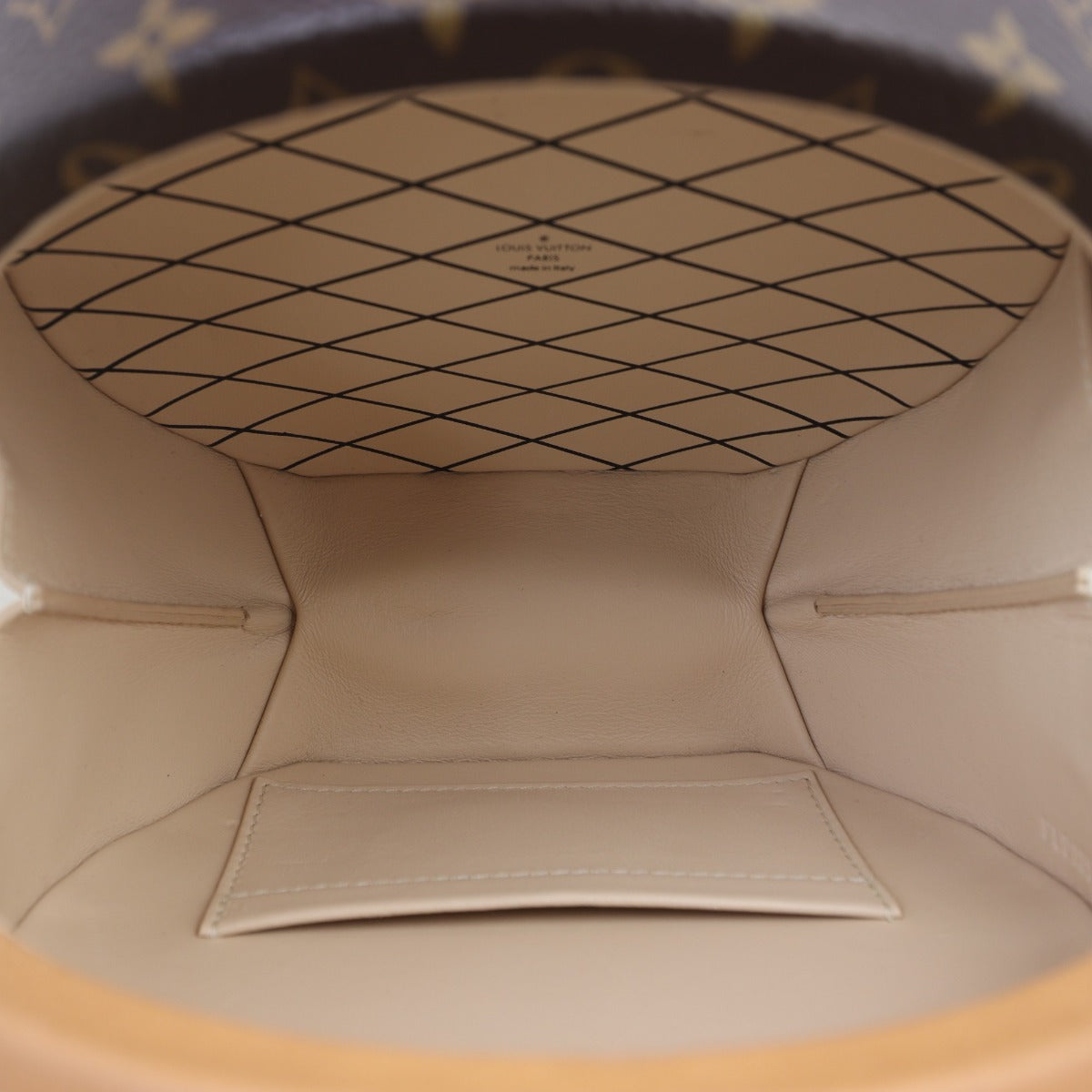 Louis Vuitton Petite Boite Chapeau Monogram