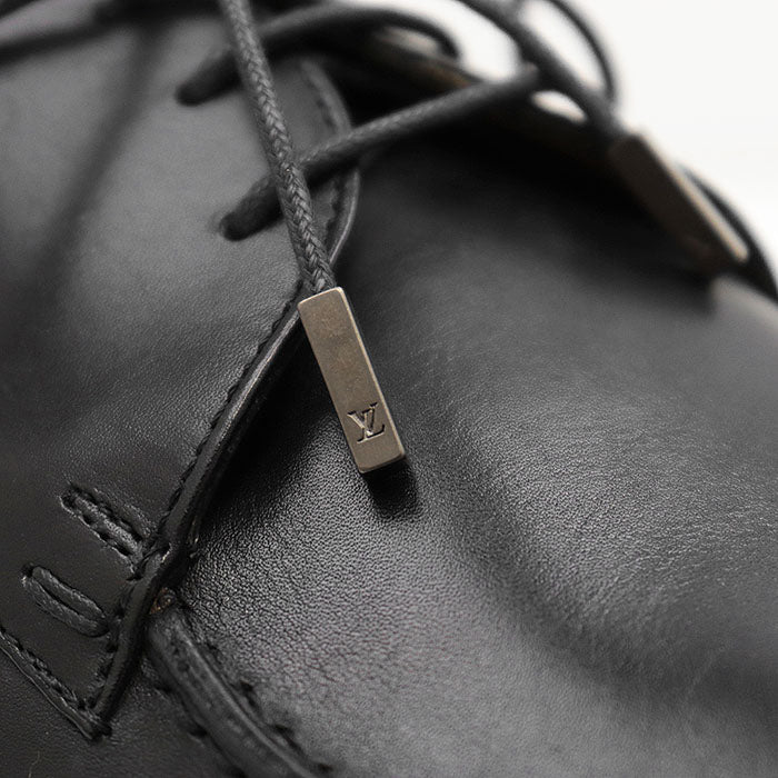 LOUIS VUITTON boots leather black