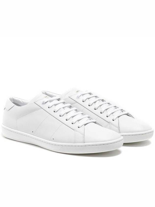 Luxury Saint Laurent Trending 2025 Signature Court Classic Leather Low Top Sneakers Off White
