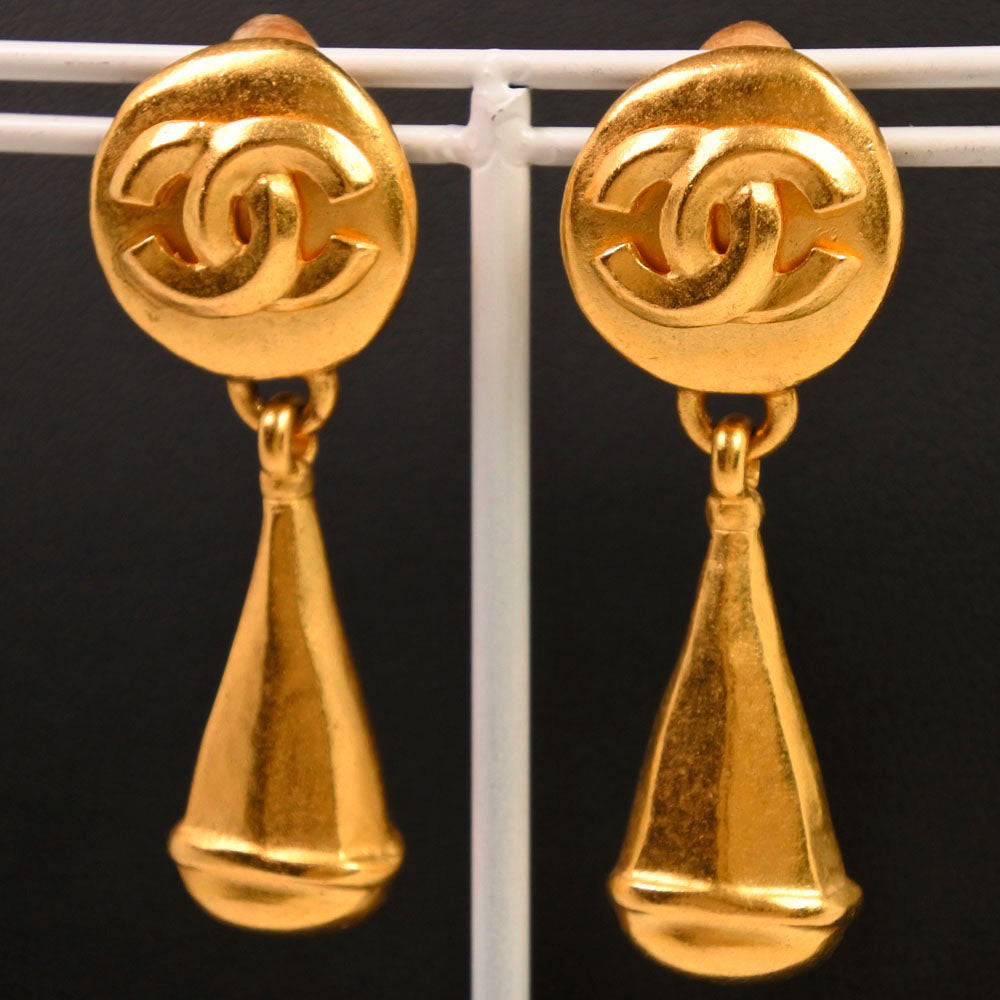CHANEL Earring Plated Gold gold Swing / COCO Mark Women