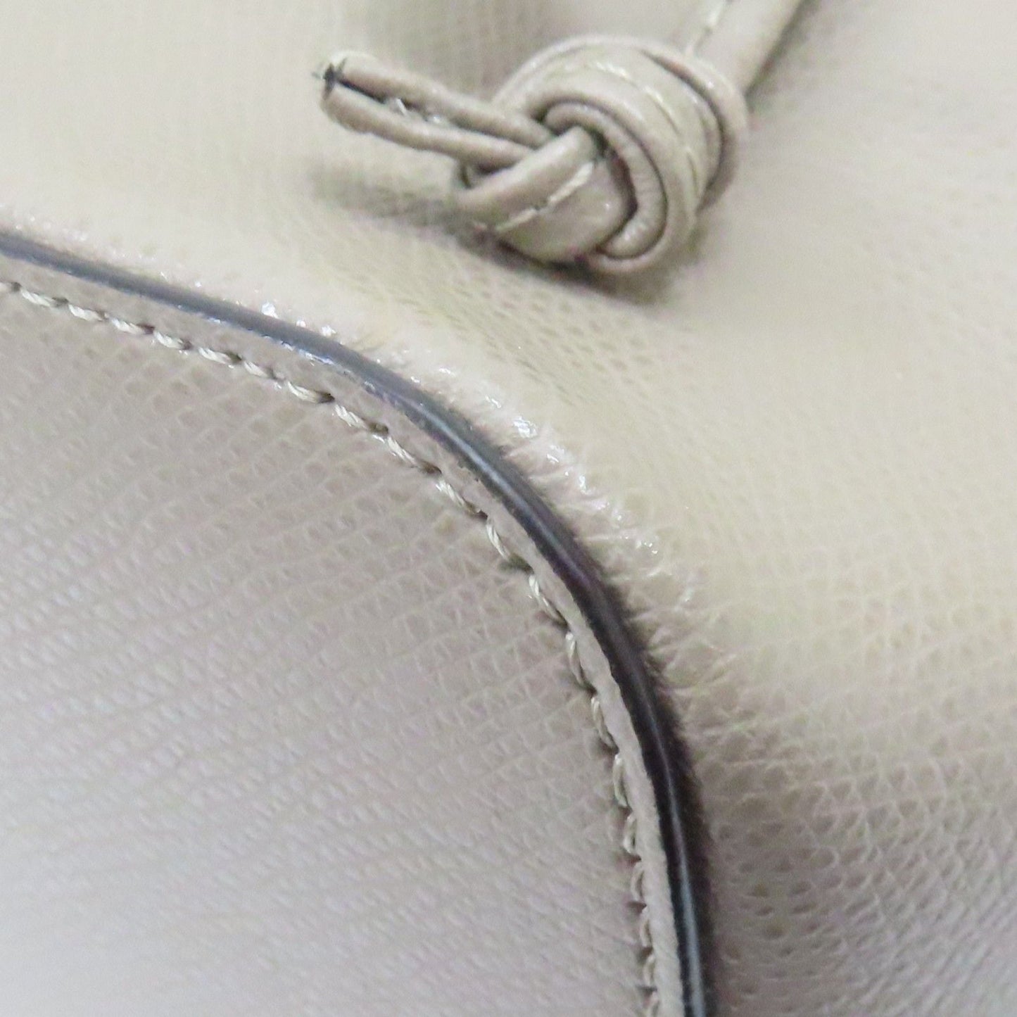 Fendi Mon Tresor Leather Mini bucket bag
