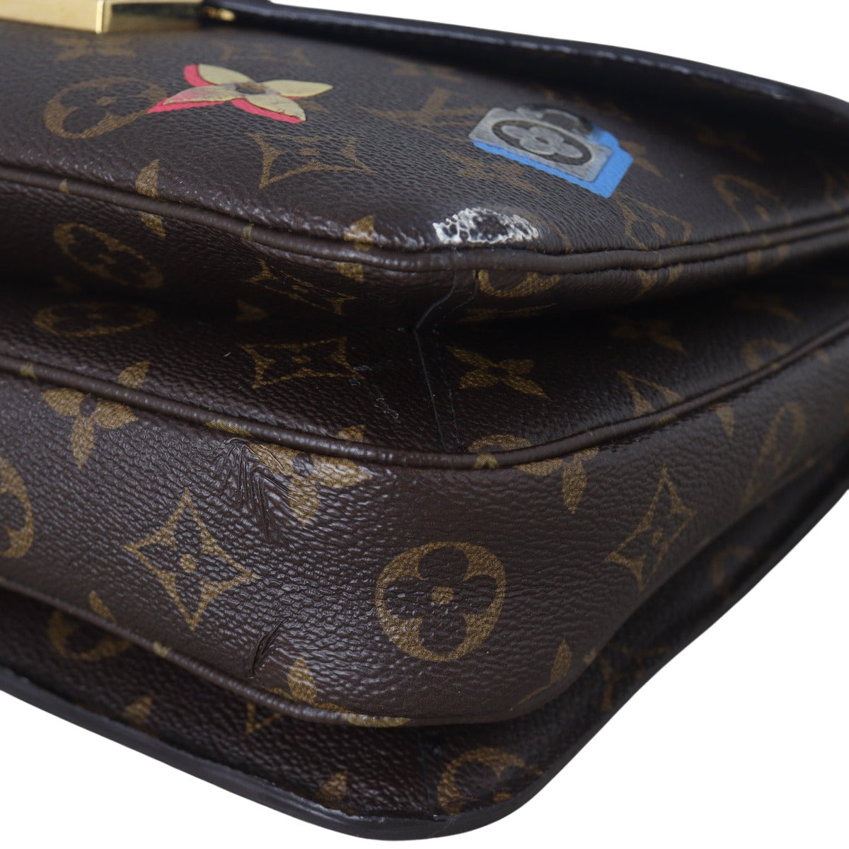 Louis Vuitton Pochette Metis Monogram Love Lock