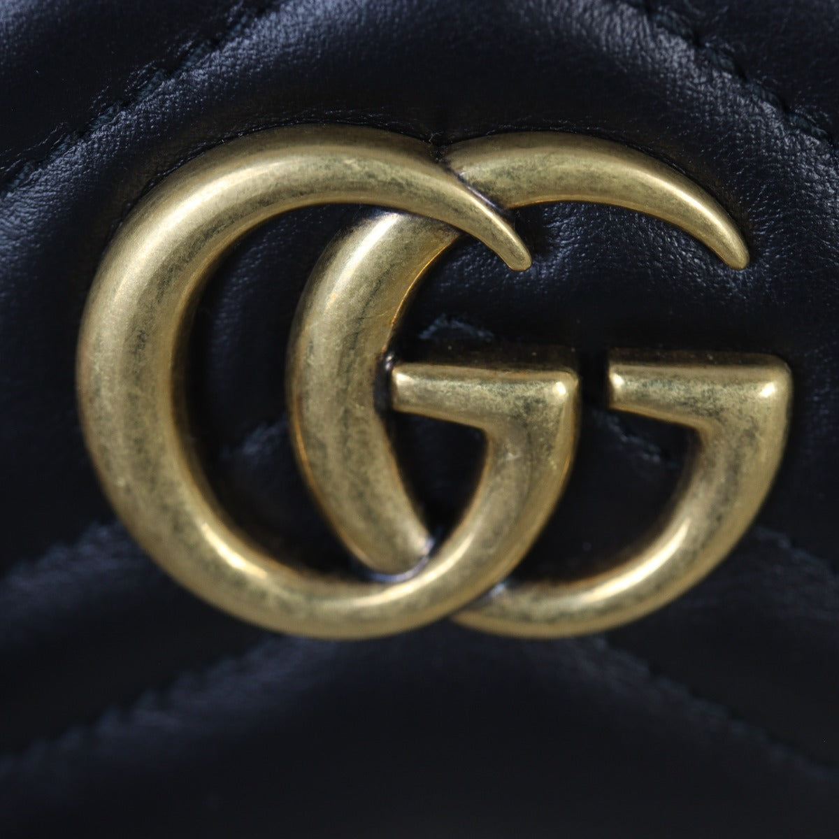 Gucci GG Marmont Mini Camera Bag