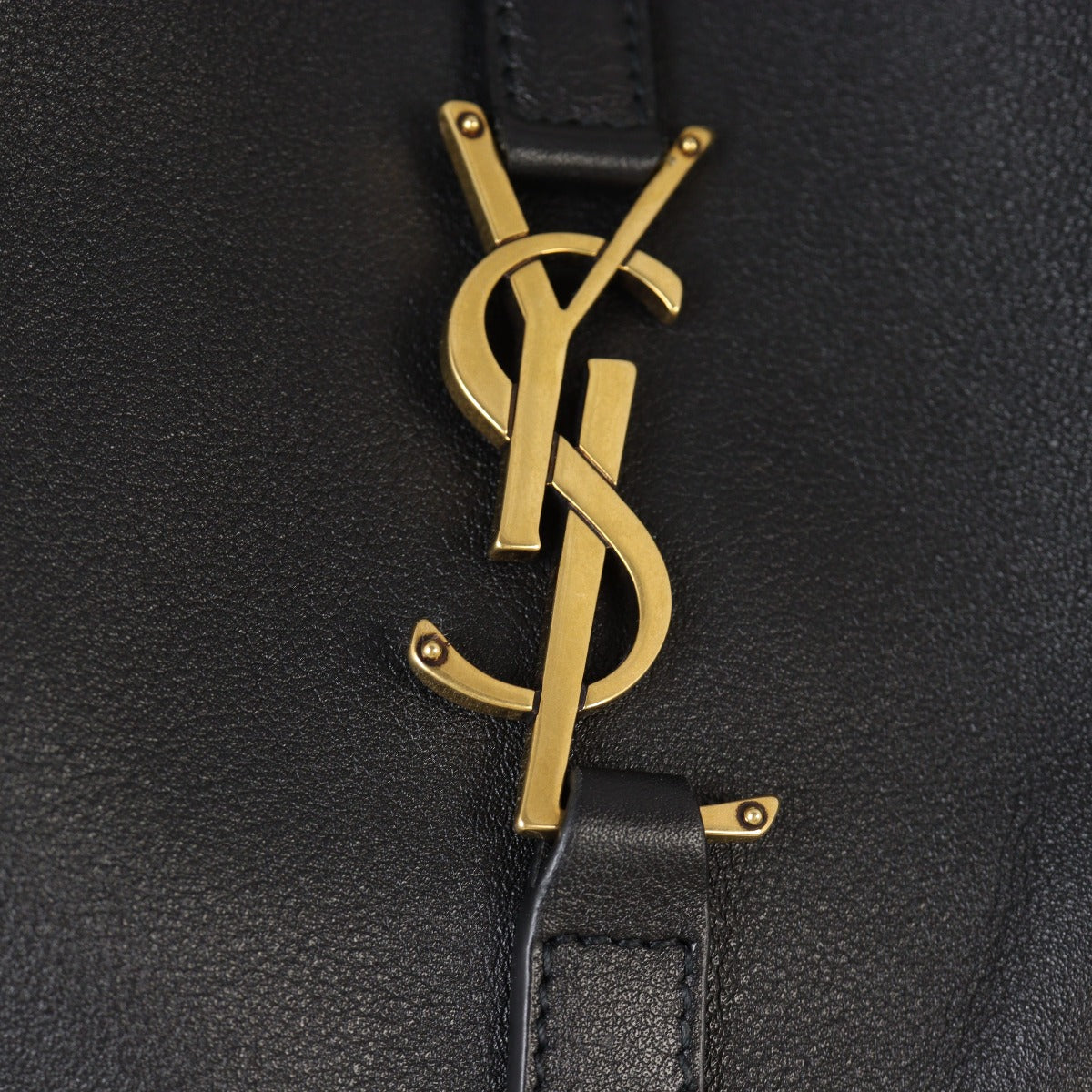 Saint Laurent Le 5 a 7 Soft Small Shoulder Bag