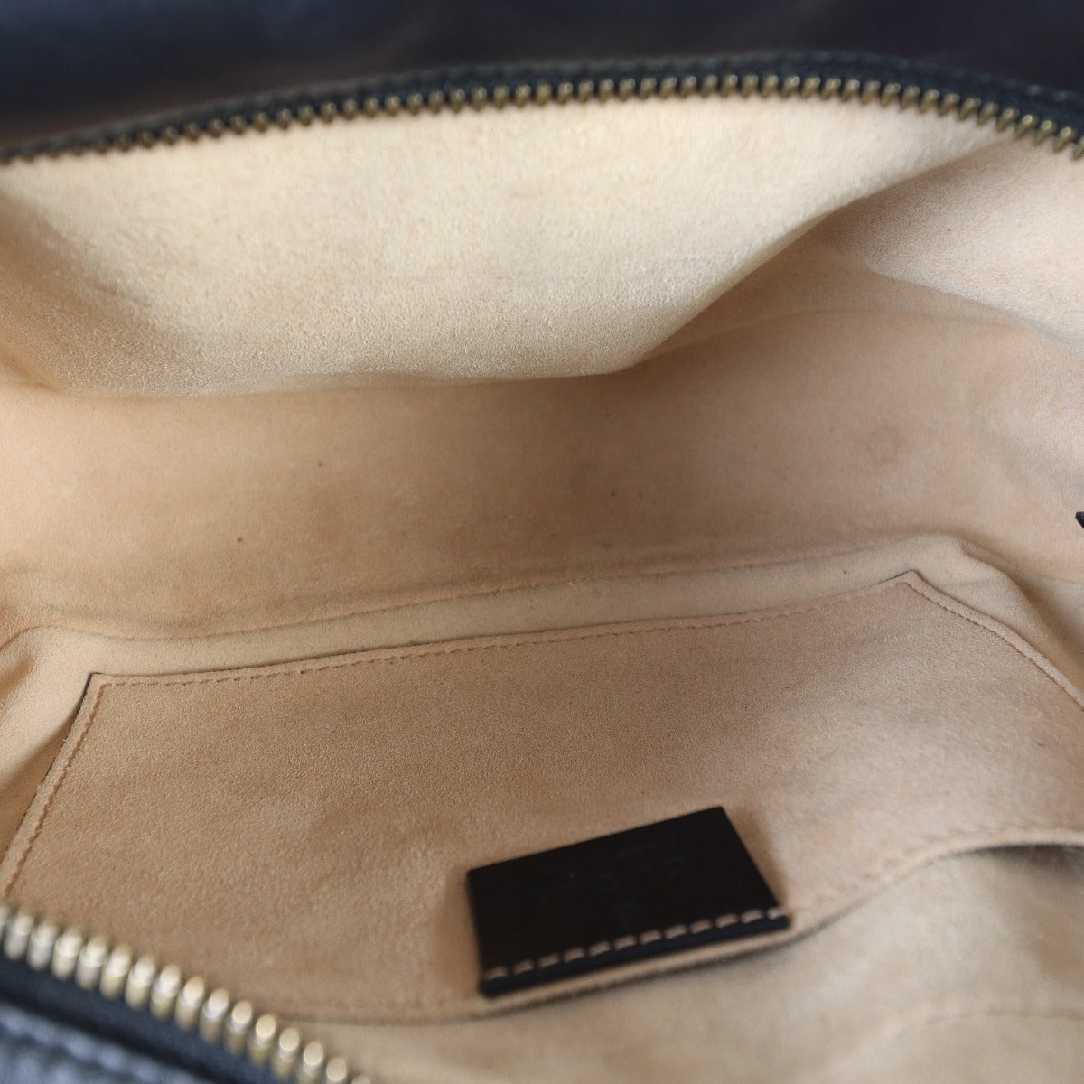 Gucci GG Marmont Small Camera Bag