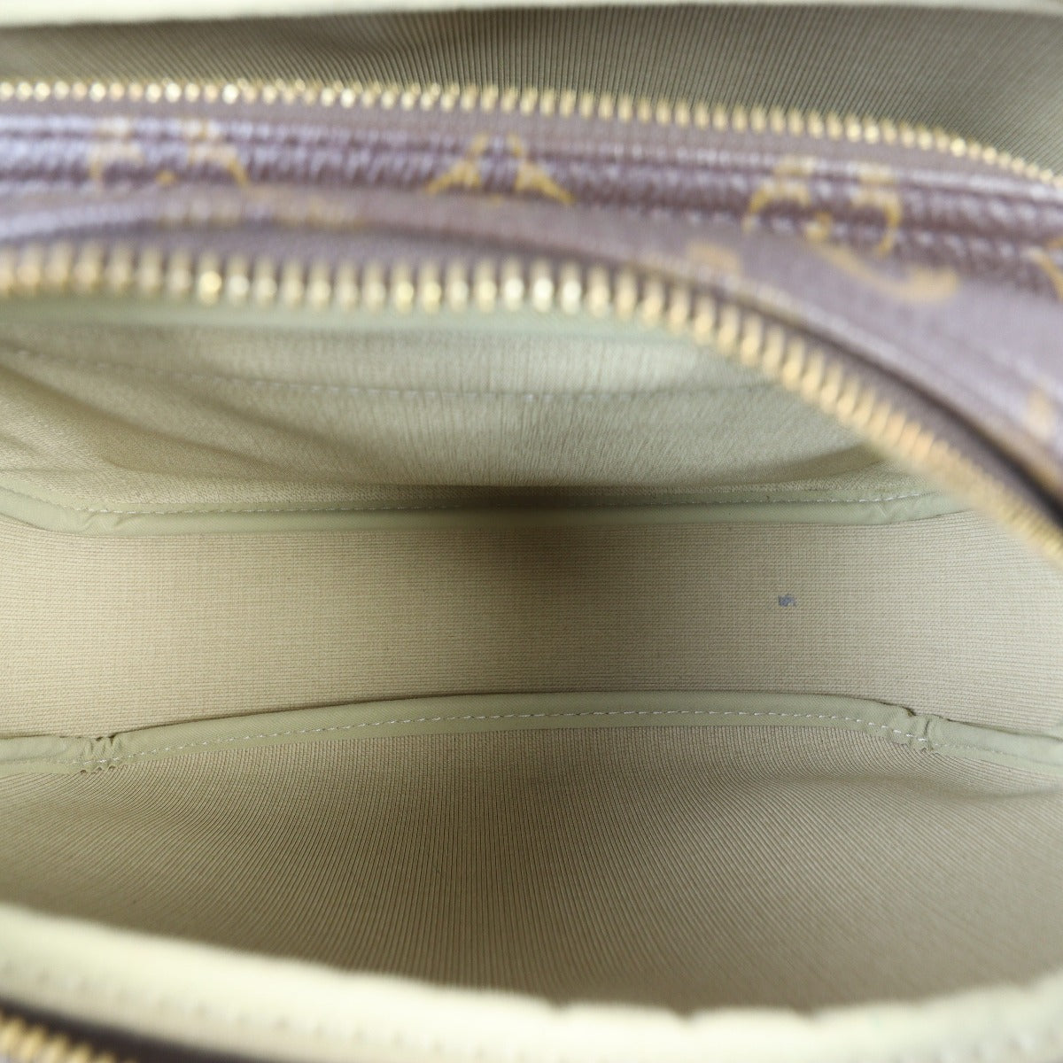 Louis Vuitton Reporter Monogram PM