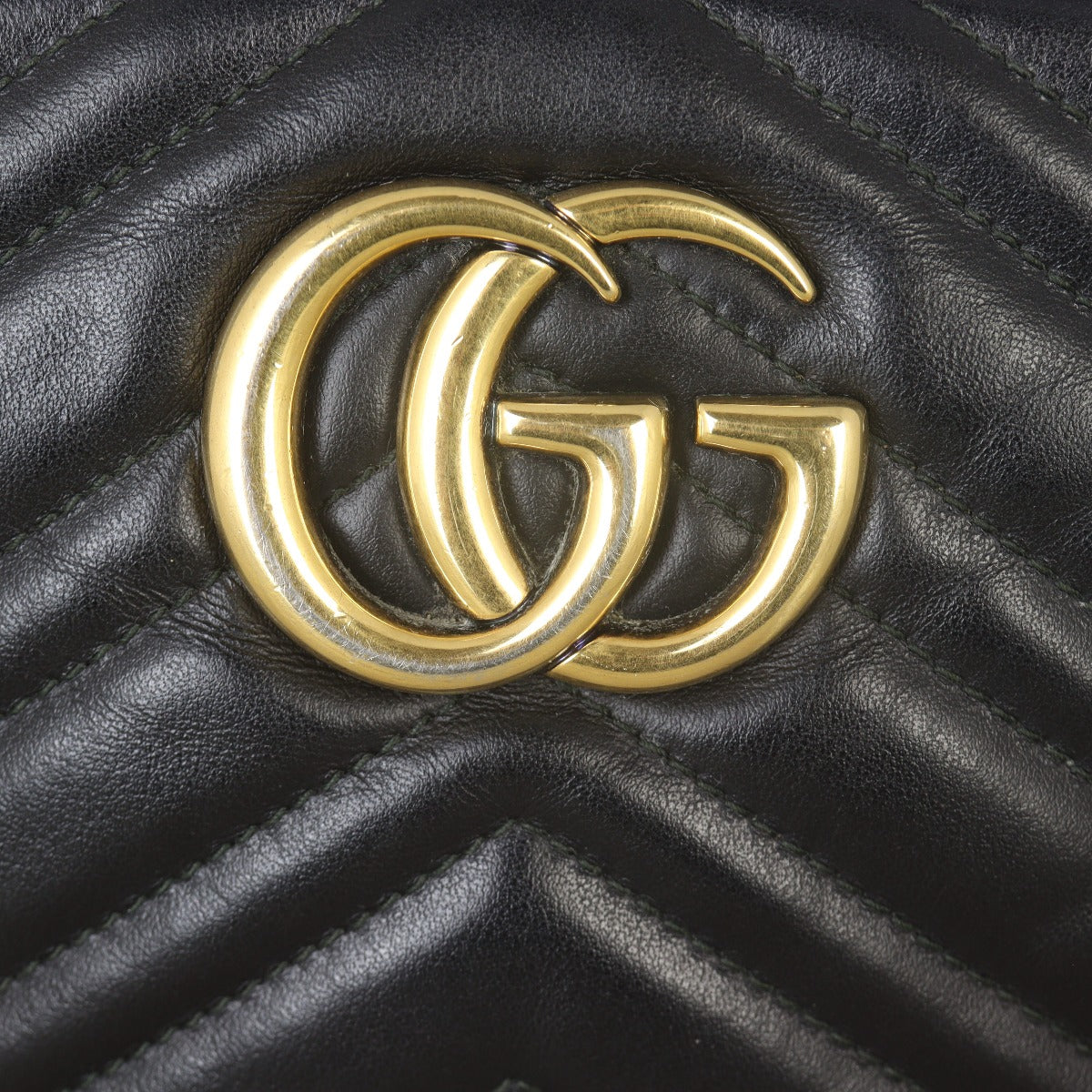 Gucci GG Marmont Small Camera Bag