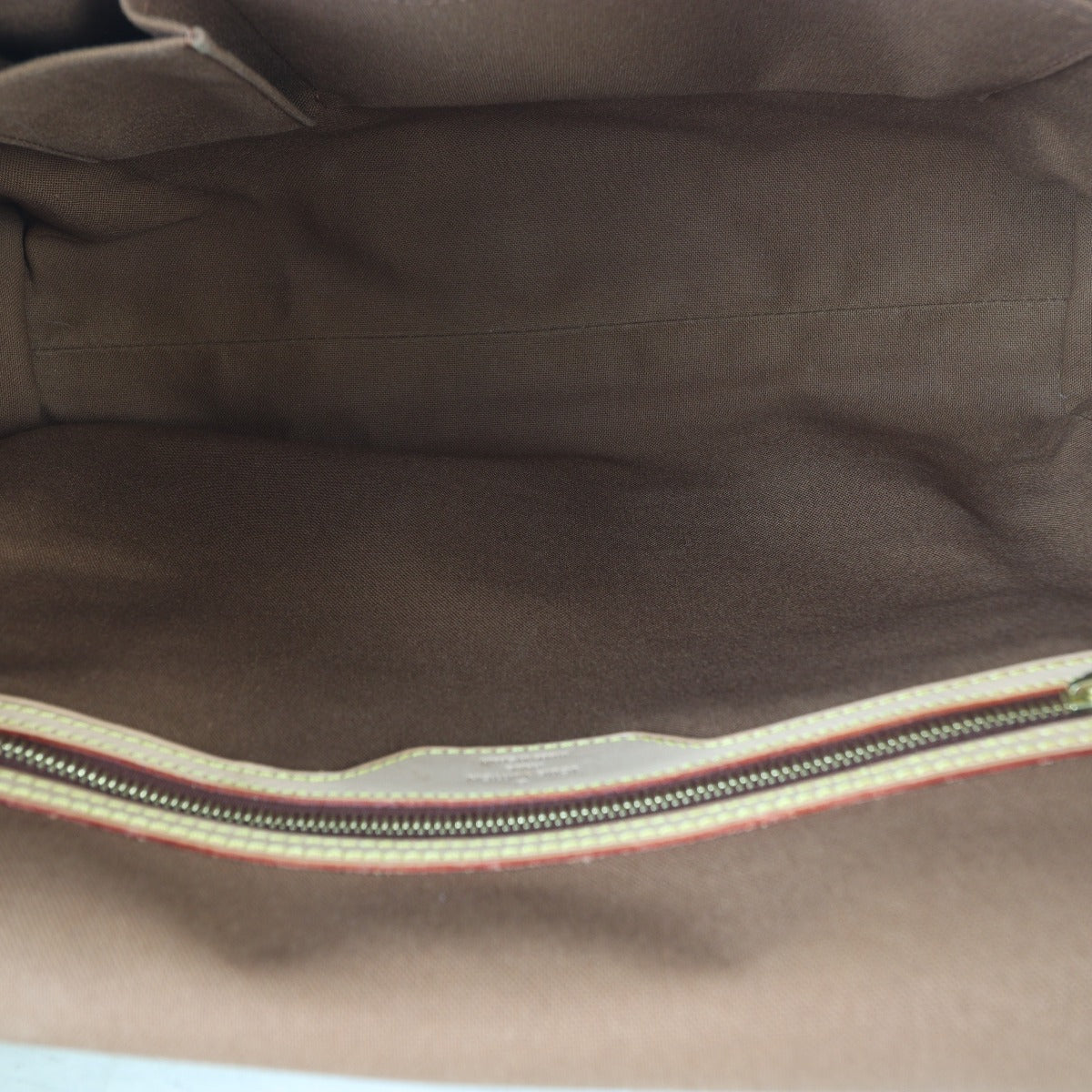 Louis Vuitton Abbesses Messenger Bag Monogram