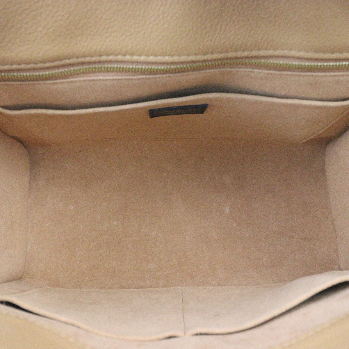 Louis Vuitton On My Side MM Monogram