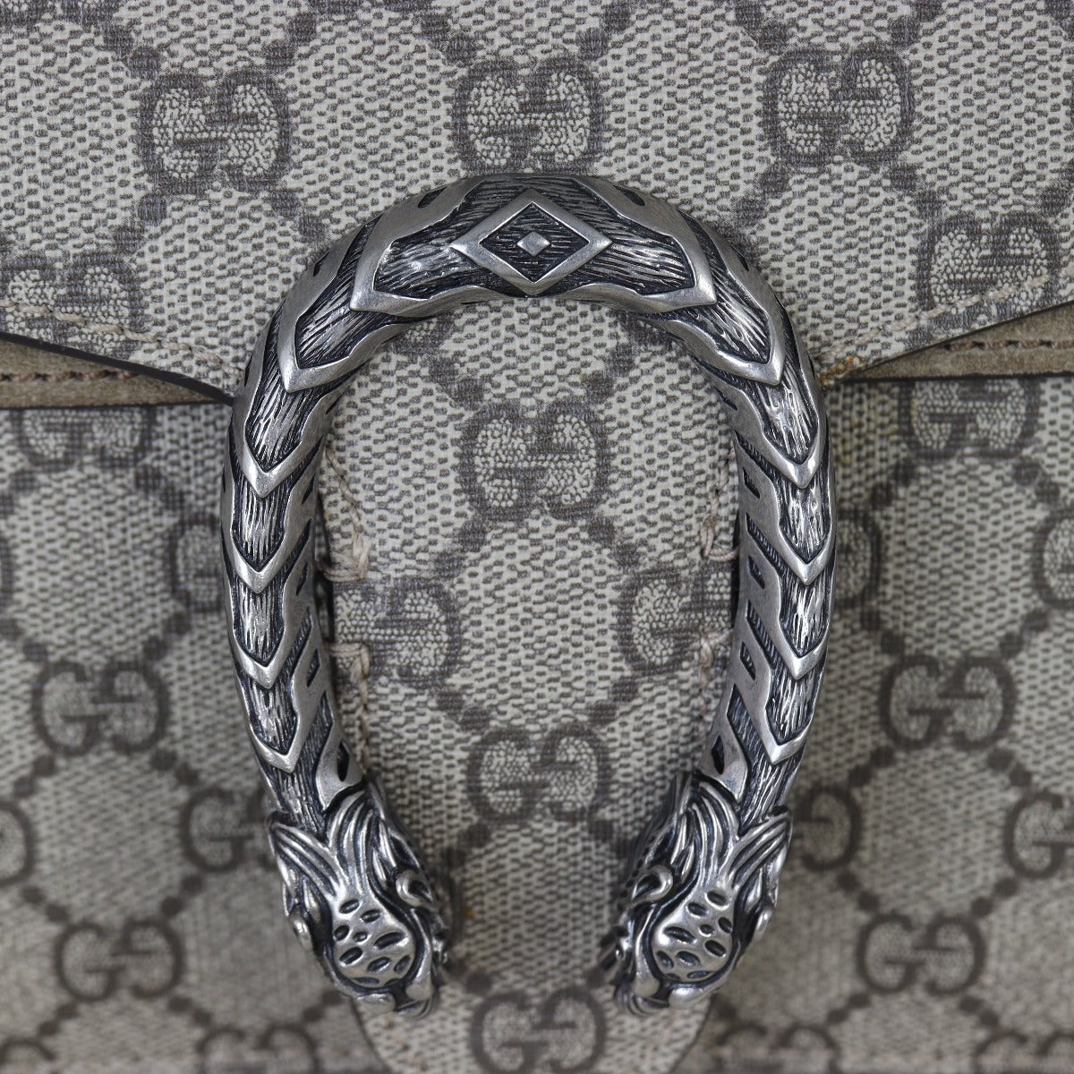Gucci Dionysus GG Supreme Small Shoulder Bag