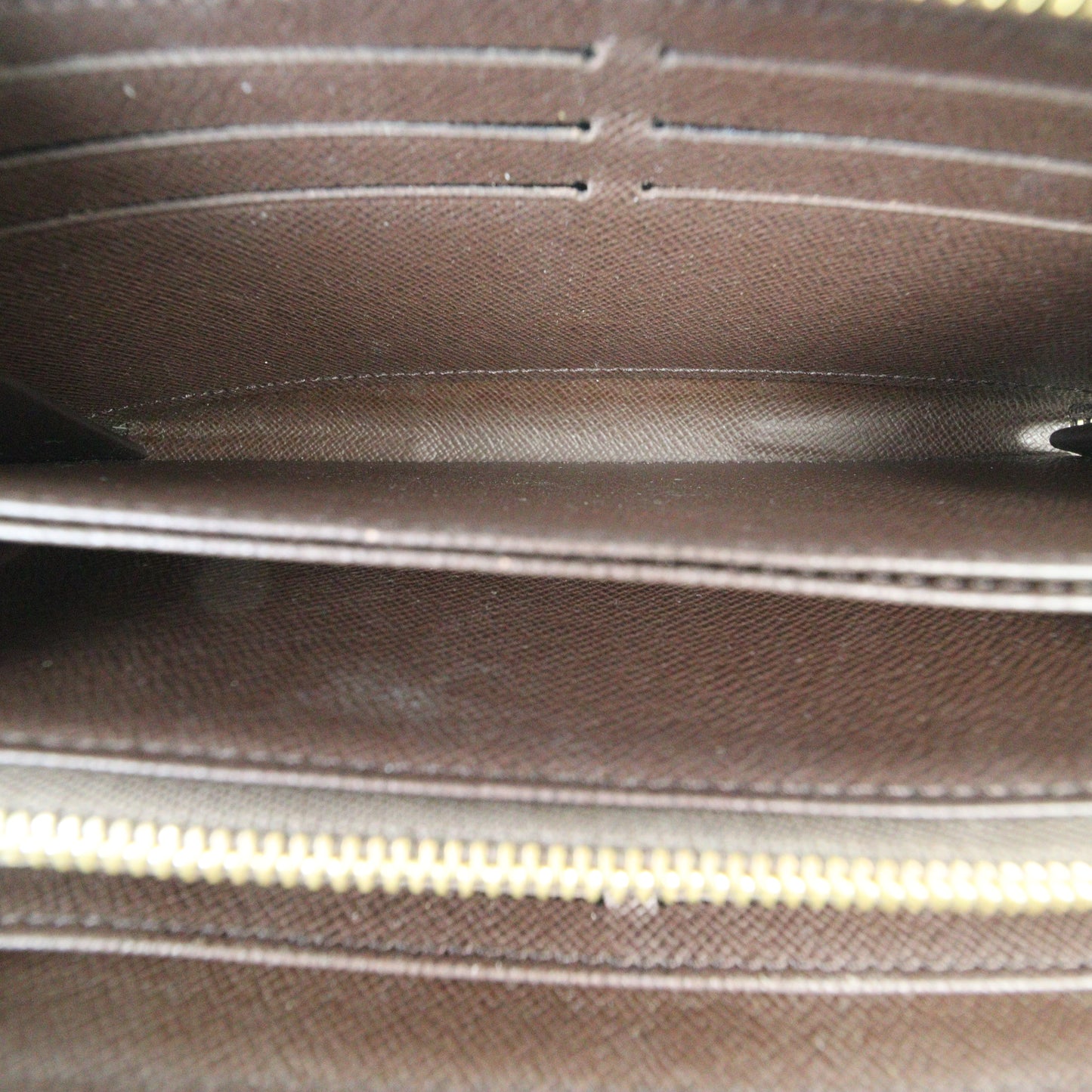 Louis Vuitton Zippy Wallet Damier Ebene