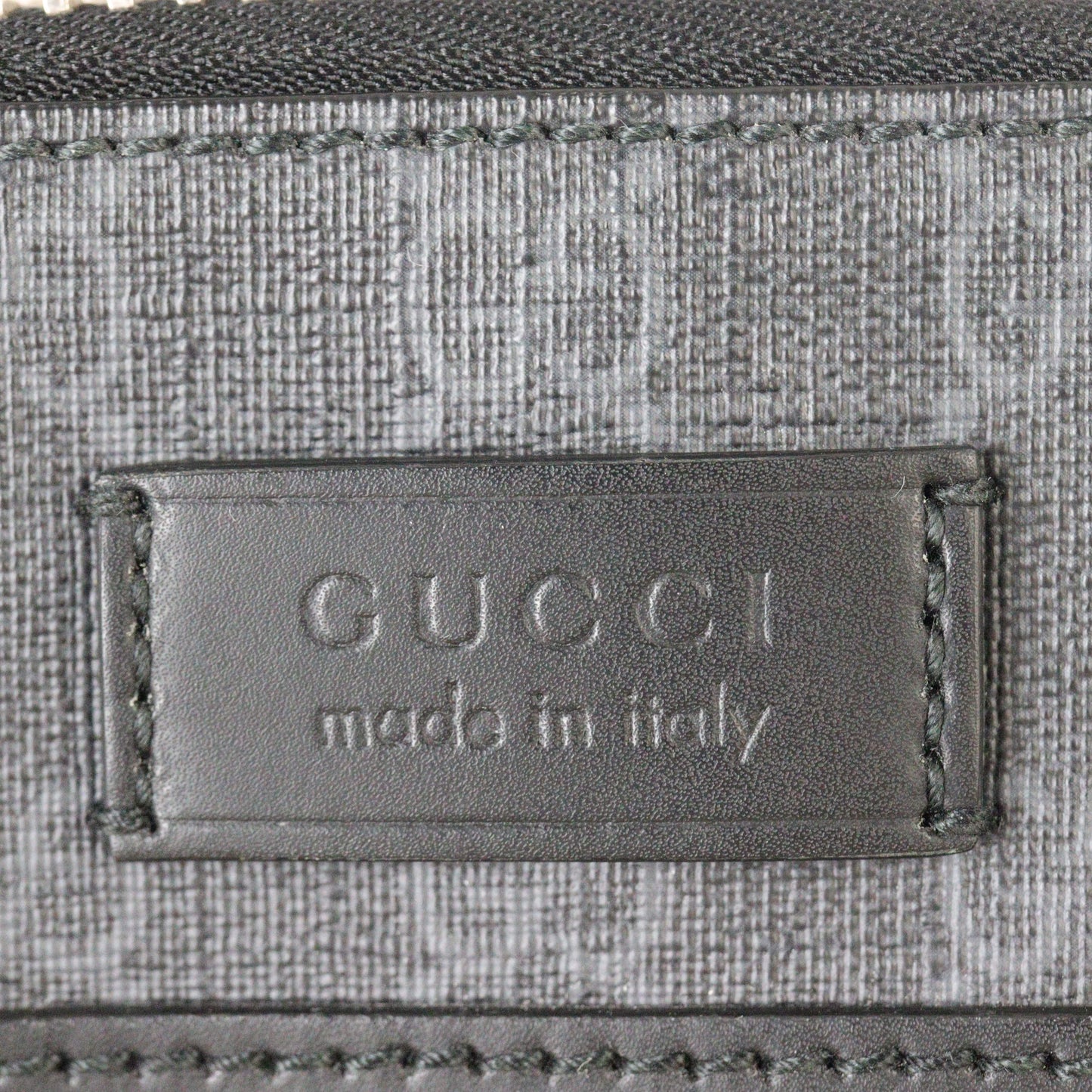 Gucci GG Supreme Messenger Bag Small